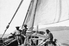 Mail boat from the Salines de la Trinitat (Early 20th century). Photo: Terres de l'Ebre Museum. 