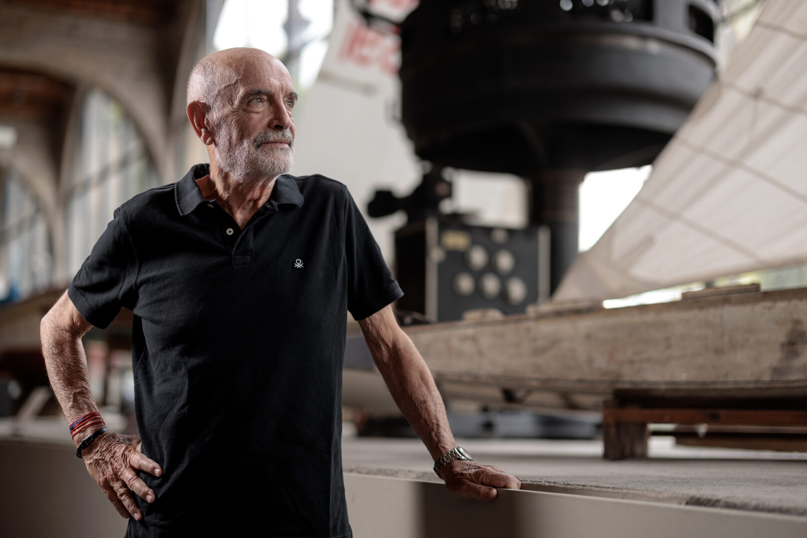 El Capità de la Marina Mercant Añaterve Sánchez, al Museu Marítim de Barcelona. Foto: Quim Roser. ARGO 15. Museu Marítim de Barcelona