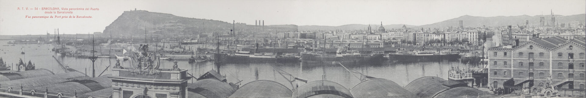 Vue panoramique du port de Barcelone. Tirage photomécanique, vers 1912. Auteur : Àngel Toldrá Viazo. Collection MMB. ARGO 15. Musée maritime de Barcelone.