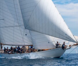 Les navires classiques sont d'authentiques musées de technologies ancestrales réinterprétées dans un esprit contemporain et favorisent un lien émotionnel et culturel avec la mer. © Christian Palau Les navires classiques sont d'authentiques musées de technologies ancestrales réinterprétées dans un esprit contemporain et favorisent un lien émotionnel et culturel avec la mer. © Christian Palau