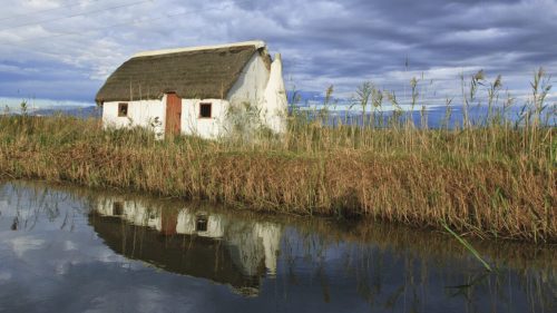 Barraca PN Delta Ebre. Patronat de Turisme de les Terres de Lleida. ARGO 15. Museu Marítim de Barcelona.